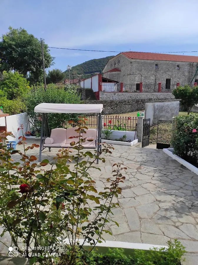 펜션 Detached House In Sykia 빌라 그리스